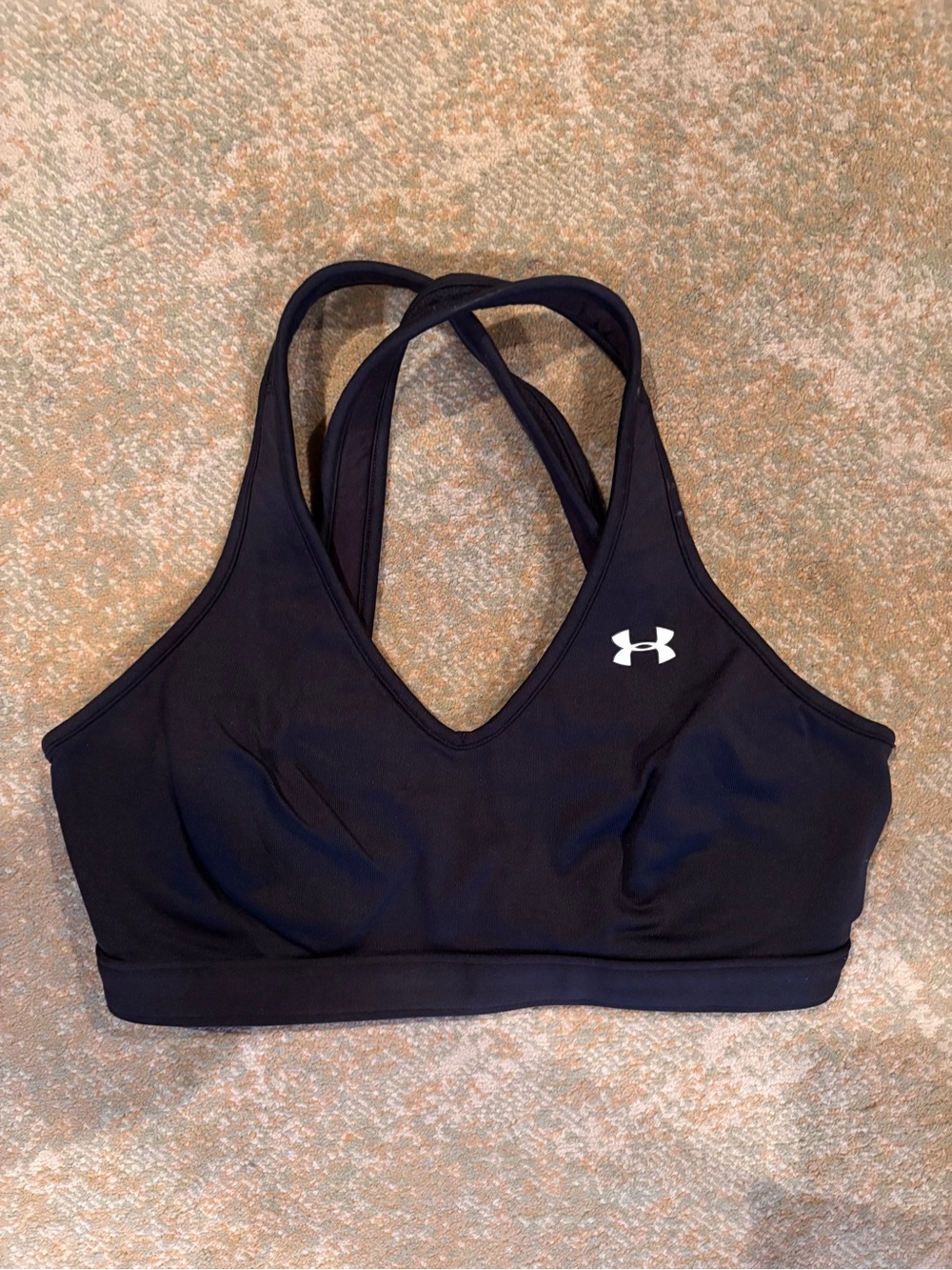 Under Armour HeatGear Sports Bra Women’s Med Black Strappy Razorback Med Support